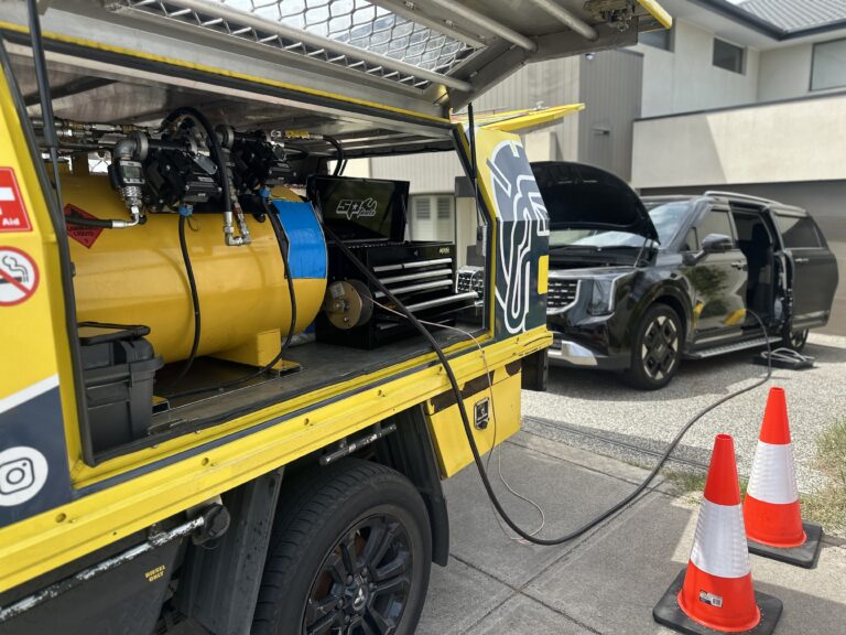Wrong fuel rescue southern suburbs Melbourne — Rapid Fuel Assist draining petrol from diesel Kia Carnival at customer's home Edithvale
