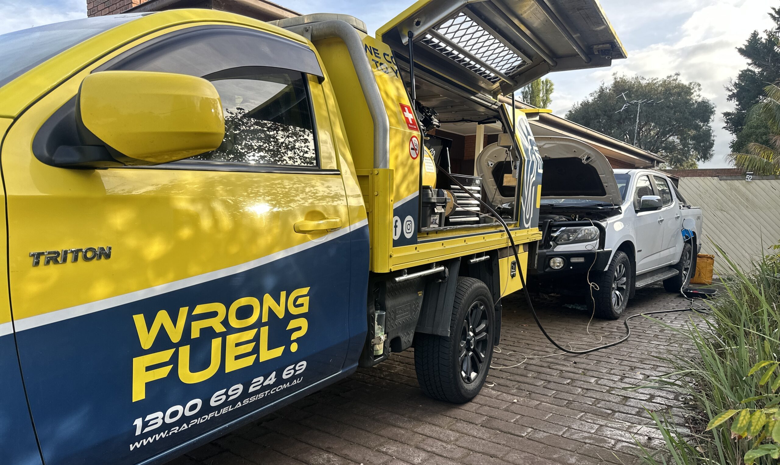 wrong fuel ute Melbourne tradie — Rapid Fuel Assist mobile fuel drain attending diesel ute